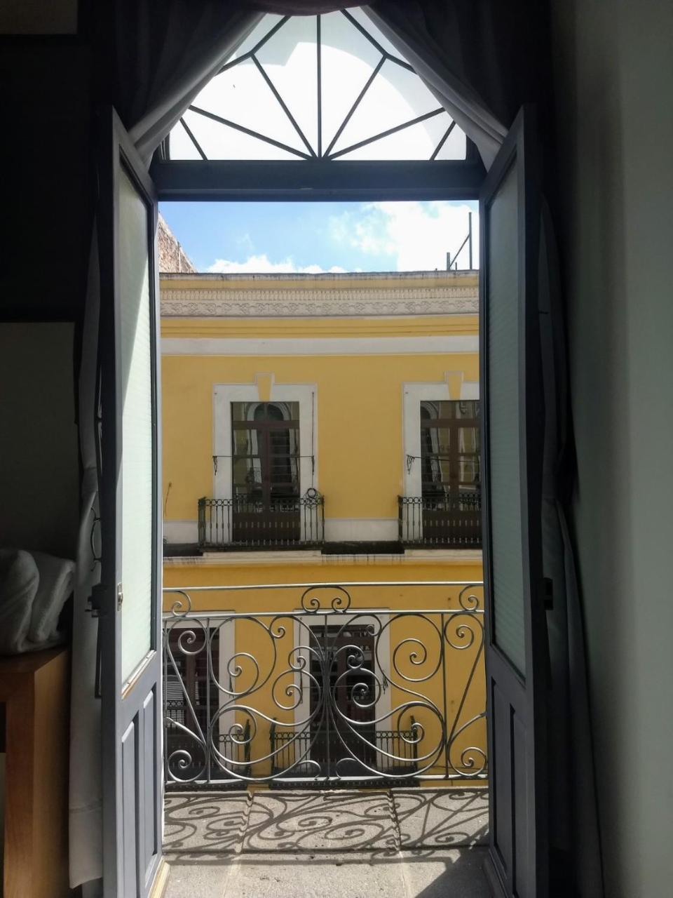 Hotel Alhaja Puebla Buitenkant foto