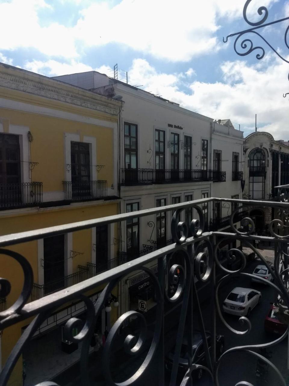 Hotel Alhaja Puebla Buitenkant foto